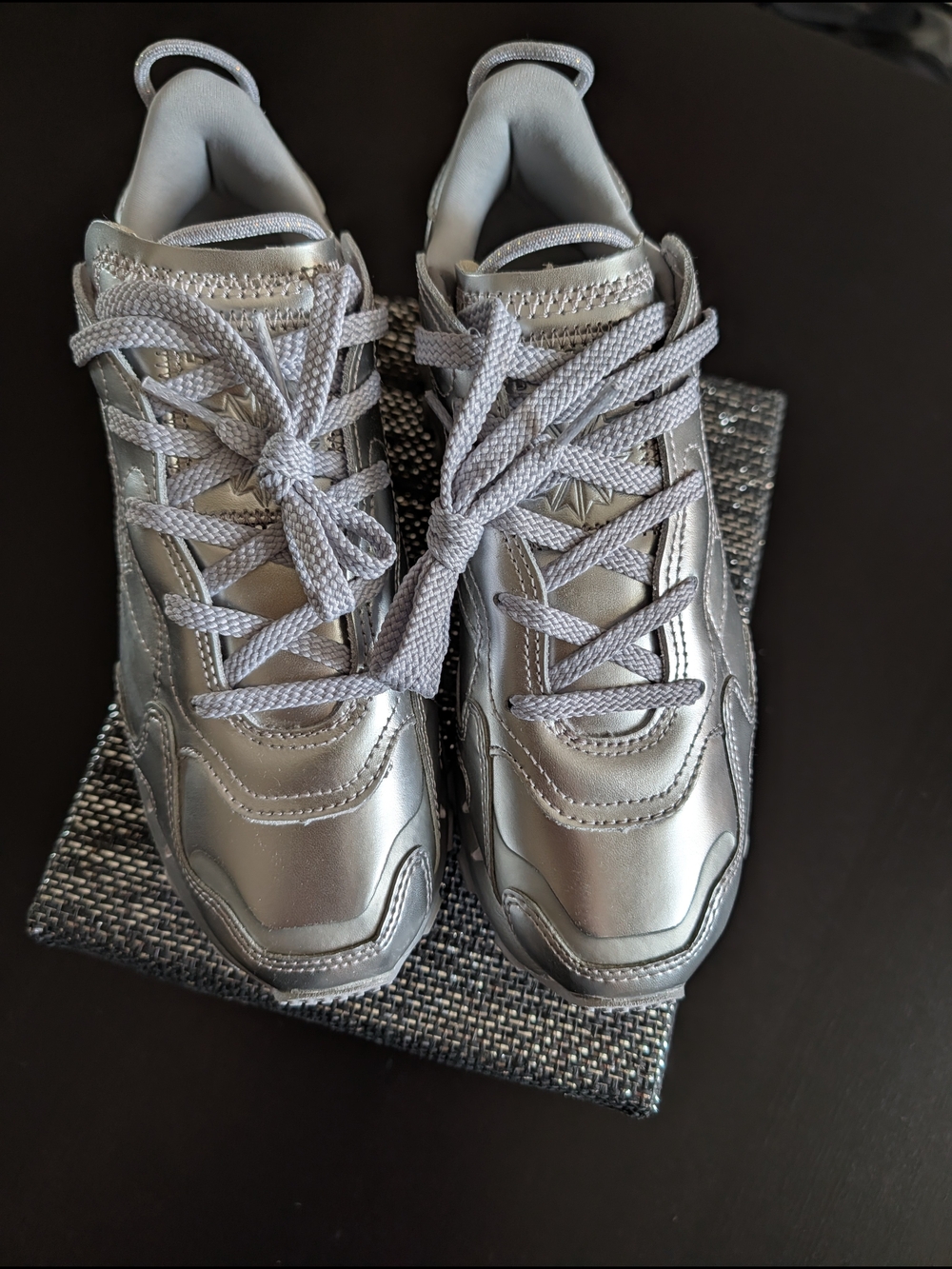 Reebok By Cardi B Metallic Silver Chunky Sneakers Sz 7